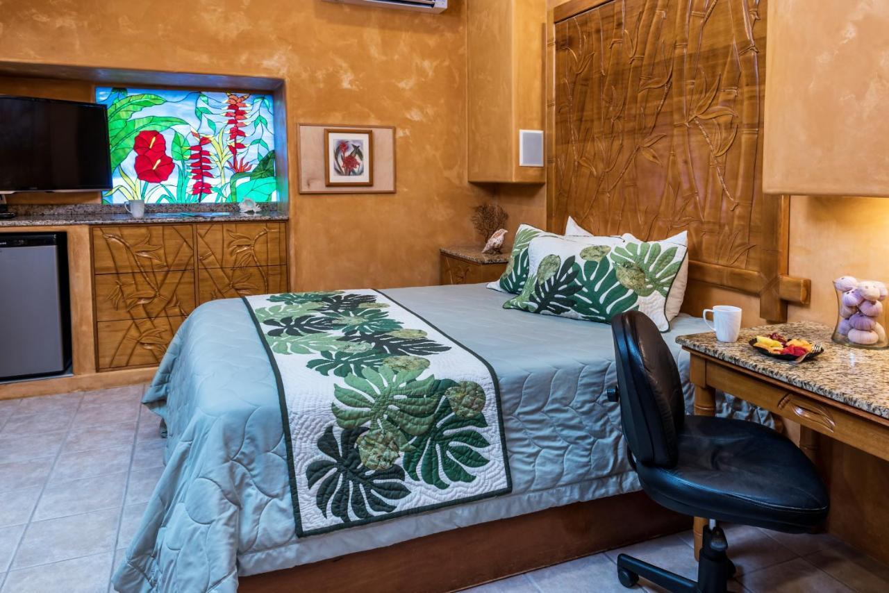 The Guest House Lahaina Buitenkant foto
